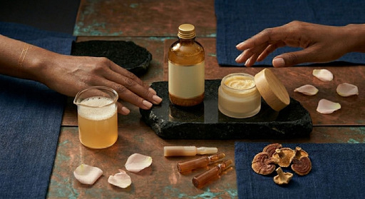 Fermentovaná kosmetika: proč je v trendu a jak skutečně funguje na pleti